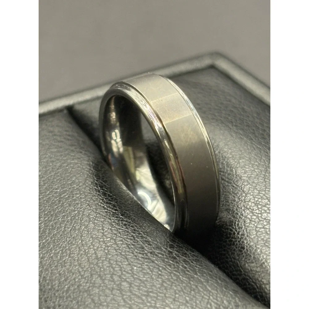 Brushed Tungsten 7MM Band Ring Size 10 H5